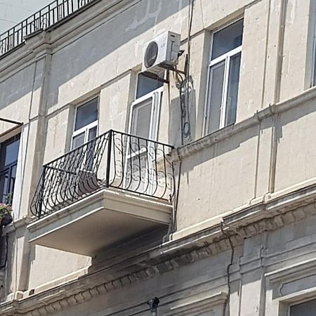 Central Baku Luxury Apartment On Nizami Street エクステリア 写真